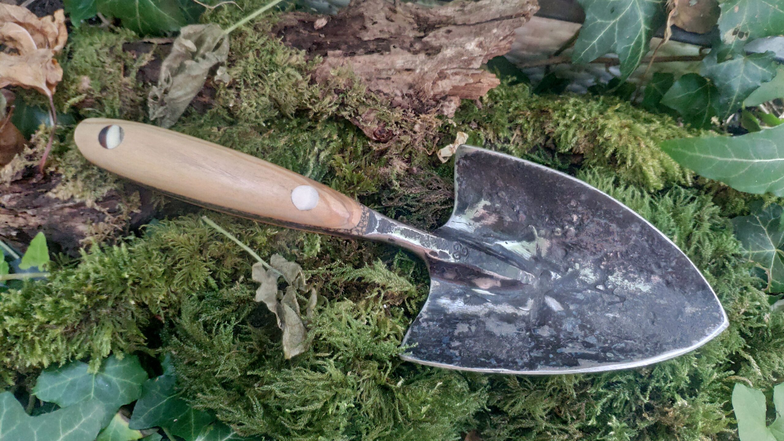 Professional Hand Forged Garden Trowel — Full Tang - Image 7