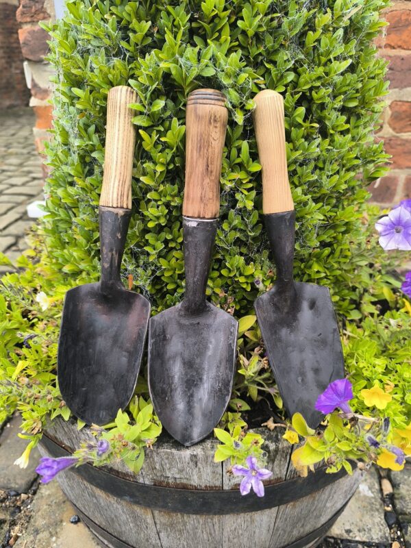Hand Forged Garden Trowel — Stainless Steel with Socket - Image 2