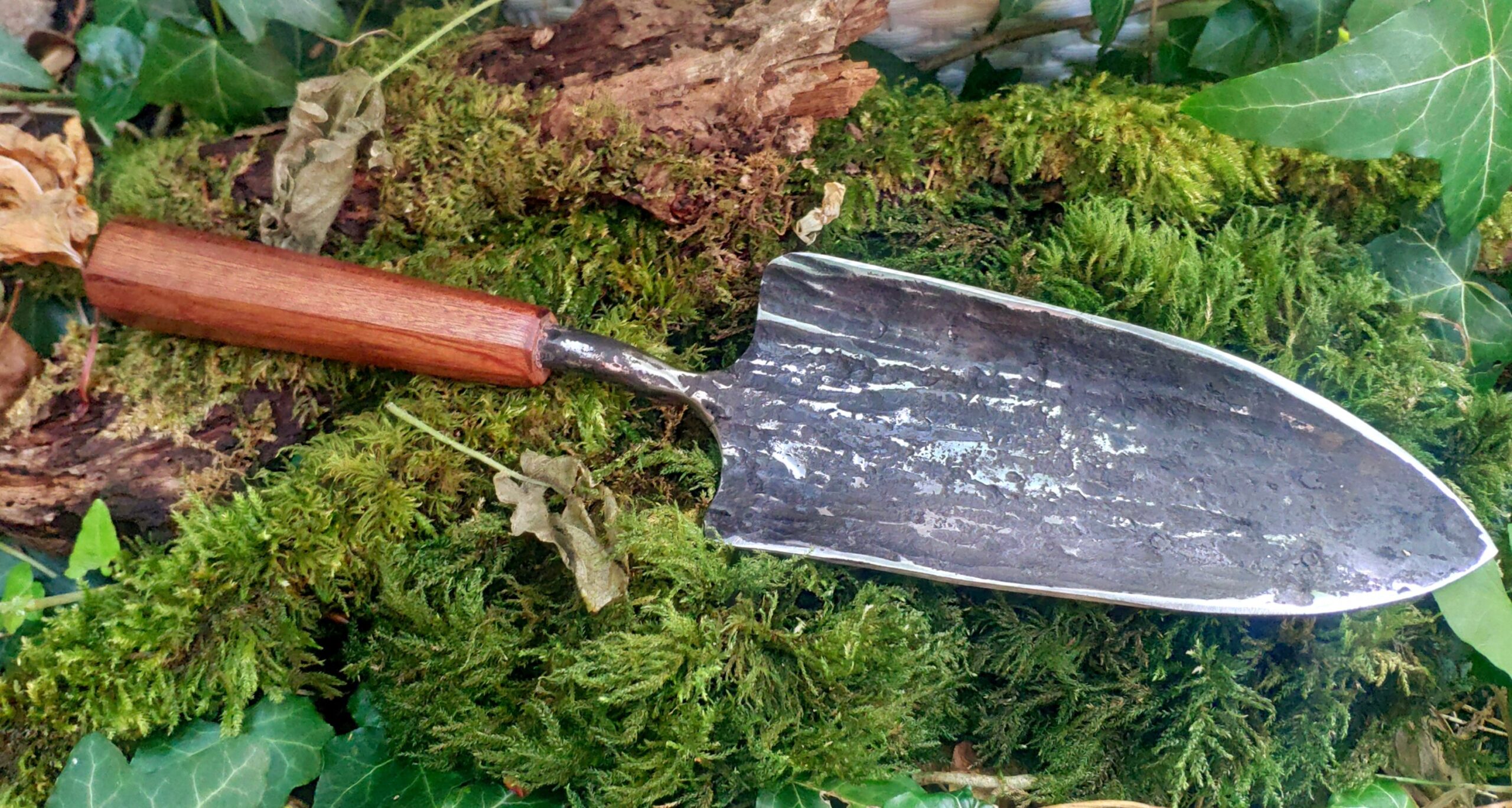 Hand Forged Garden Trowel for Bulb Planting