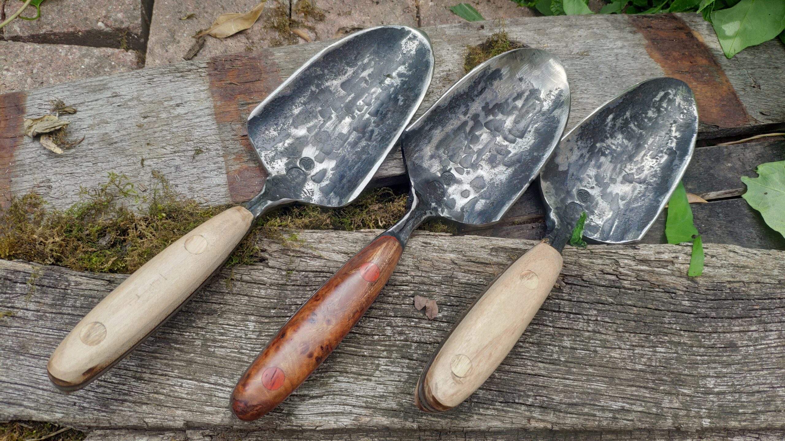 Hand Forged Heavy Duty Garden Trowel — Full Tang - Image 6